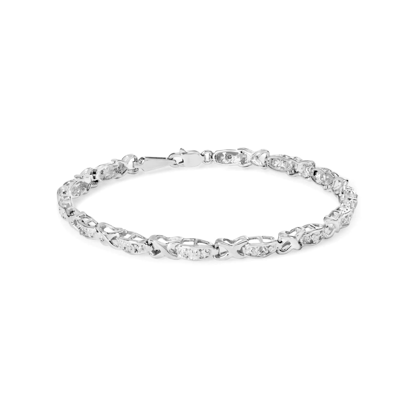 10K White Gold Diamond Accent "X" Link 7" Bracelet (I-J Color, I2-I3 Clarity) - Coeur Lumiere de tendresse