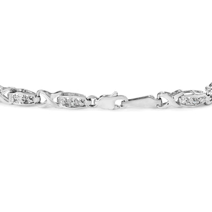 10K White Gold Diamond Accent "X" Link 7" Bracelet (I-J Color, I2-I3 Clarity) - Coeur Lumiere de tendresse